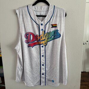 Los Angeles Dodgers Pride Night Rainbow Jersey – Size XL (Men)